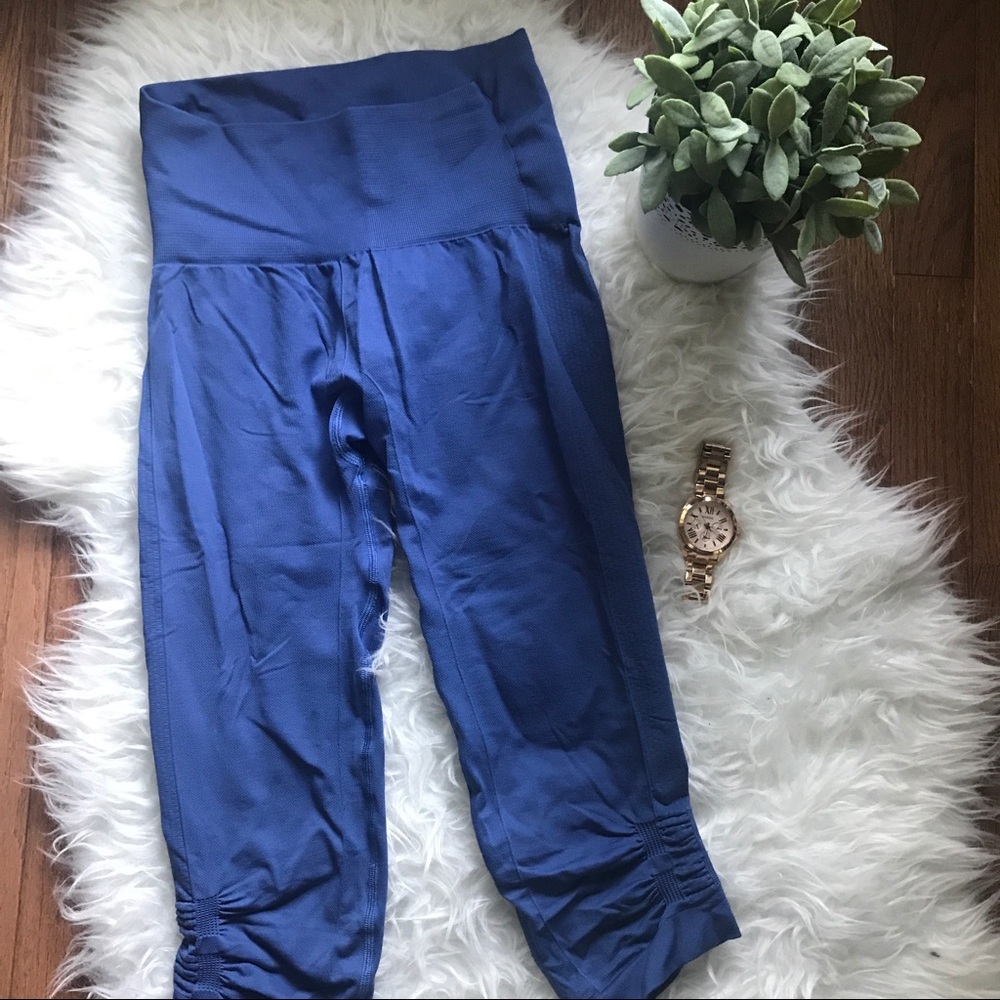 💠FLASH SALE FRIDAY💠Calia By Carrie U. Crops